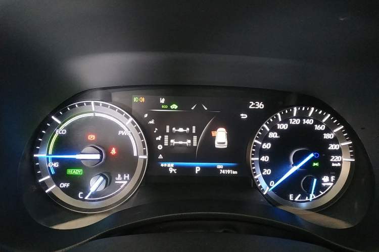 Used Toyota Highlander 2022 Dual-Engine 2.5L Four-Wheel Drive Prestige Version 7 Seats Instrument Cluster