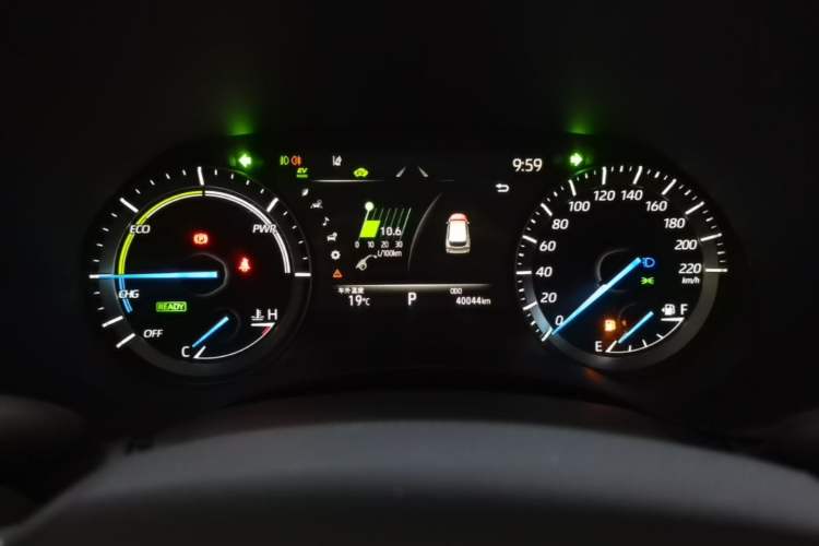 Used Toyota Highlander 2022 Dual-Engine 2.5L Four-Wheel Drive Prestige Version 7 Seats Instrument Cluster