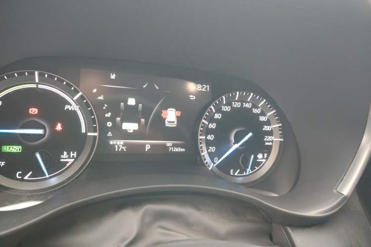 Used Toyota Highlander 2022 Dual-Engine 2.5L Four-Wheel Drive Prestige Version 7 Seats Instrument Cluster