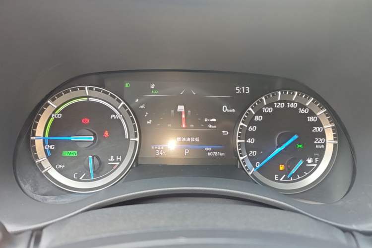 Used Toyota Highlander 2022 Dual-Engine 2.5L Four-Wheel Drive Prestige Version 7 Seats Instrument Cluster