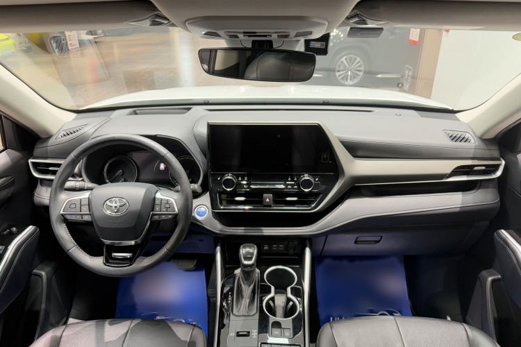 Used Toyota Highlander 2022 Dual-Engine 2.5L Four-Wheel Drive Prestige Version 7 Seats Interior 1