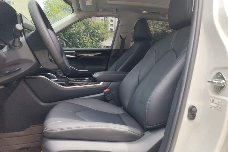 Used Toyota Highlander 2022 380T Four-Wheel Drive Prestige Edition 7-Seater Left Front Seat