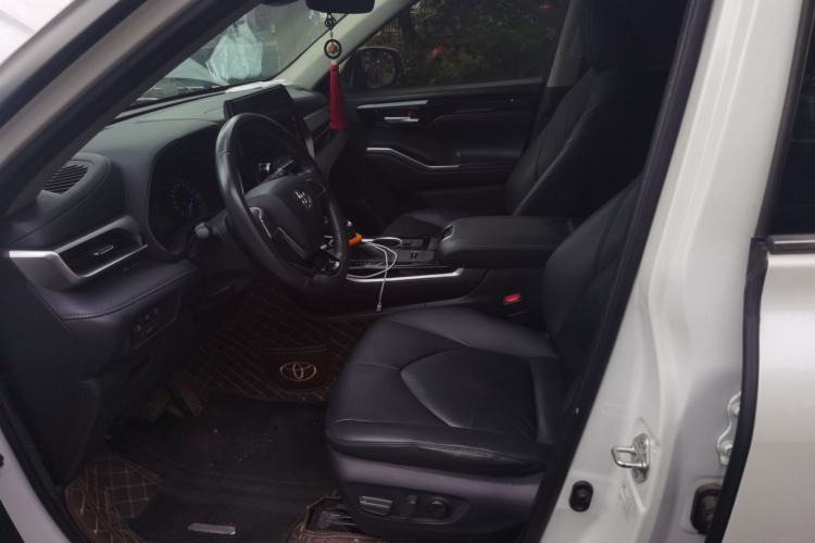 Used Toyota Highlander 2022 Dual-Engine 2.5L Two-Wheel Drive Prestige Edition 7-Seater Left Front Seat