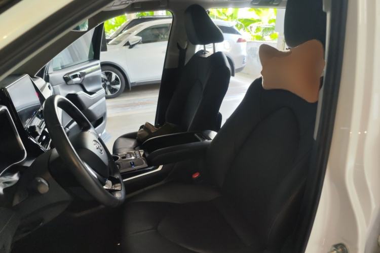 Used Toyota Highlander 2022 Dual-Engine 2.5L Four-Wheel Drive Prestige Version 7 Seats Left Front Seat