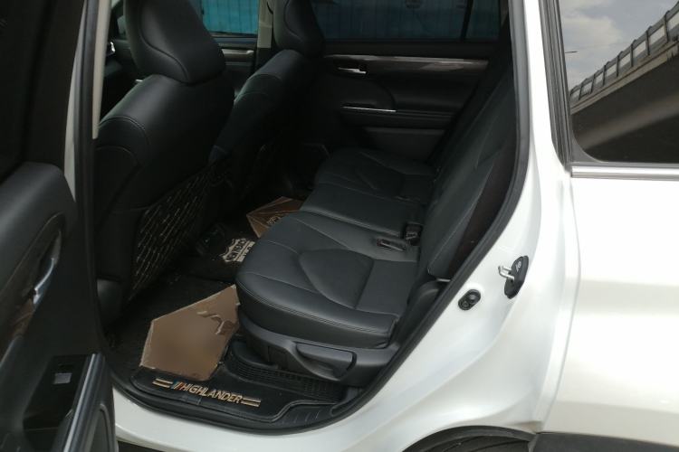 Used Toyota Highlander 2022 Dual-Engine 2.5L Four-Wheel Drive Supreme Edition 7-Seater Left Rear Seat
