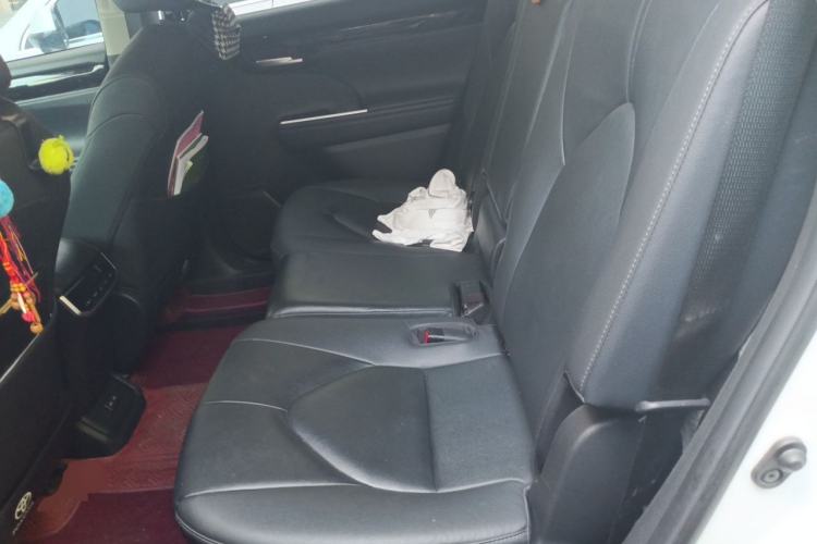 Used Toyota Highlander 2022 Dual-Engine 2.5L Four-Wheel Drive Prestige Version 7 Seats Left Rear Seat