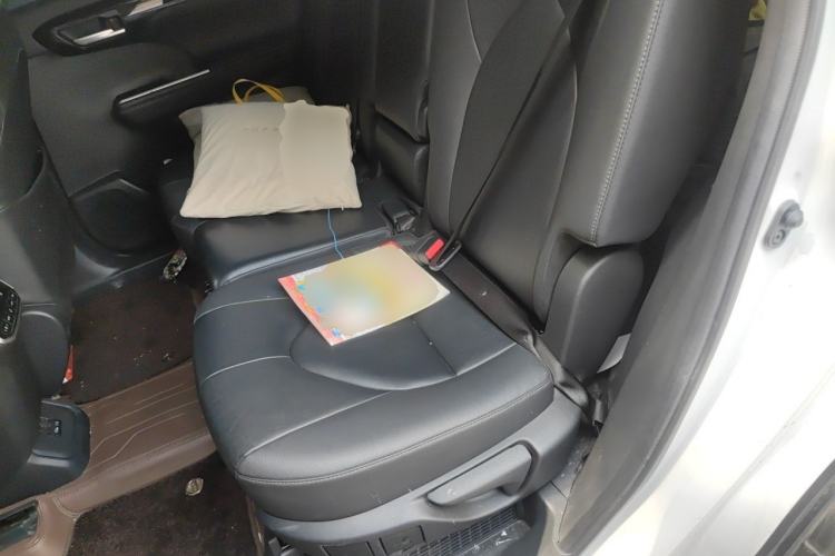 Used Toyota Highlander 2022 Dual-Engine 2.5L Four-Wheel Drive Prestige Version 7 Seats Left Rear Seat
