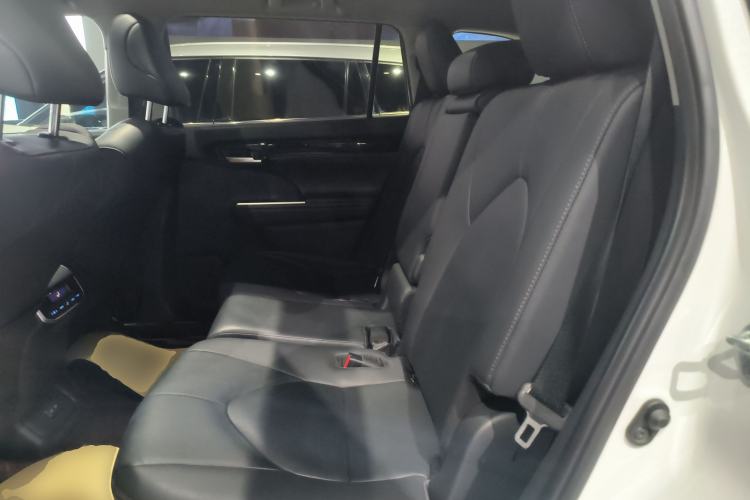 Used Toyota Highlander 2022 Dual-Engine 2.5L Four-Wheel Drive Prestige Version 7 Seats Left Rear Seat