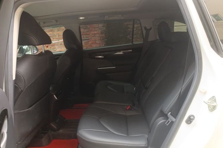 Used Toyota Highlander 2022 Dual-Engine 2.5L Four-Wheel Drive Prestige Version 7 Seats Left Rear Seat