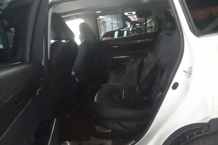 Used Toyota Highlander 2022 Dual-Engine 2.5L Four-Wheel Drive Supreme Edition 7-Seater Left Rear Seat
