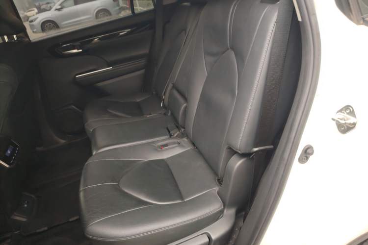 Used Toyota Highlander 2022 Dual-Engine 2.5L Four-Wheel Drive Prestige Version 7 Seats Left Rear Seat