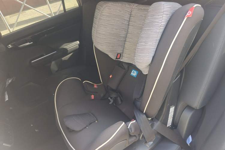 Used Toyota Highlander 2022 Dual-Engine 2.5L Four-Wheel Drive Prestige Version 7 Seats Left Rear Seat