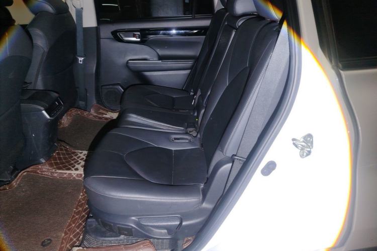 Used Toyota Highlander 2022 Dual-Engine 2.5L Four-Wheel Drive Prestige Version 7 Seats Left Rear Seat