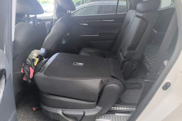 Used Toyota Highlander 2022 Dual-Engine 2.5L Four-Wheel Drive Prestige Version 7 Seats Left Rear Seat
