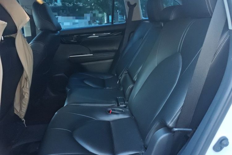 Used Toyota Highlander 2022 Dual-Engine 2.5L Two-Wheel Drive Elite Edition 5 Seats Left Rear Seat
