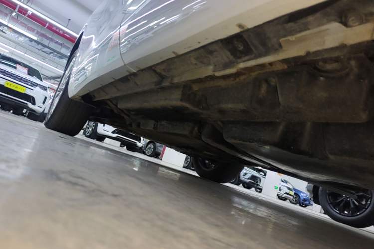 Used Toyota Highlander 2022 Dual-Engine 2.5L Four-Wheel Drive Prestige Version 7 Seats Left Side Sill