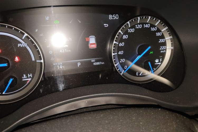 Used Toyota Highlander 2022 Dual-Engine 2.5L Four-Wheel Drive Prestige Version 7 Seats Odometer Close Up