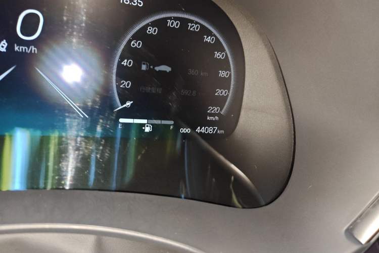 Used Toyota Highlander 2022 Dual-Engine 2.5L Four-Wheel Drive Supreme Edition 7-Seater Odometer Close Up