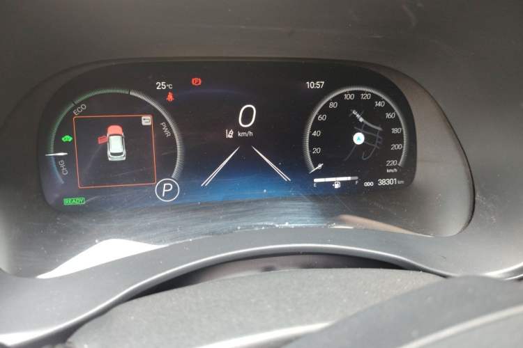 Used Toyota Highlander 2022 Dual-Engine 2.5L Four-Wheel Drive Supreme Edition 7-Seater Odometer Close Up