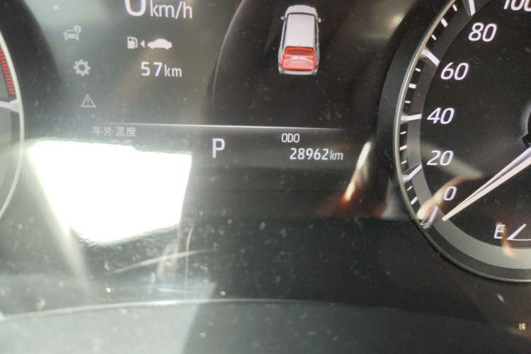 Used Toyota Highlander 2022 380T Four-Wheel Drive Prestige Edition 7-Seater Odometer Close Up