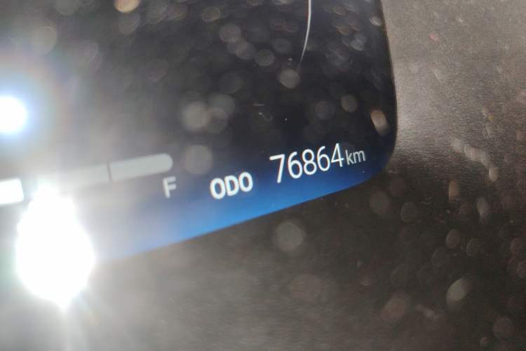 Used Toyota Highlander 2022 Dual-Engine 2.5L Four-Wheel Drive Supreme Edition 7-Seater Odometer Close Up