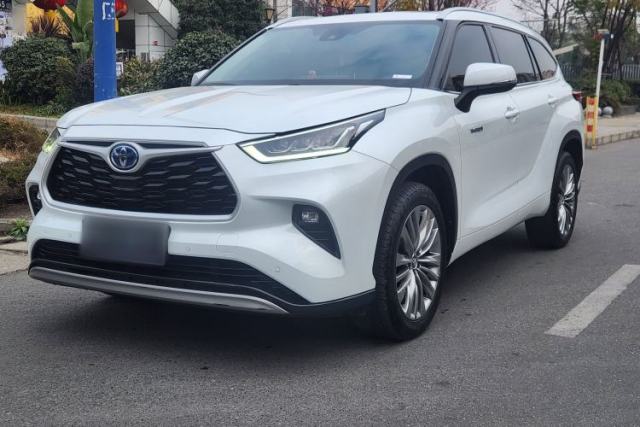 Used Toyota Highlander 2022 Dual-Engine 2.5L Four-Wheel Drive Prestige Version 7 Seats