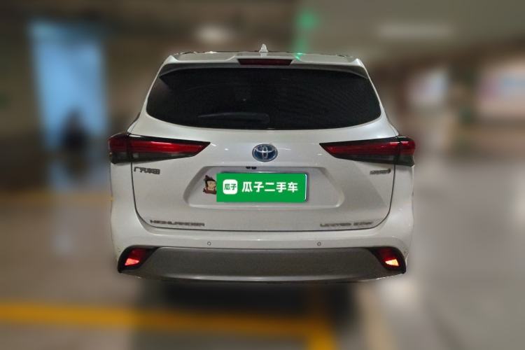 Used Toyota Highlander 2022 Dual-Engine 2.5L Four-Wheel Drive Supreme Edition 7-Seater Rear