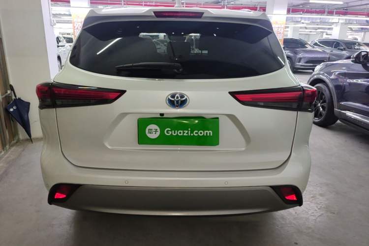 Used Toyota Highlander 2022 Dual-Engine 2.5L Four-Wheel Drive Prestige Version 7 Seats Rear