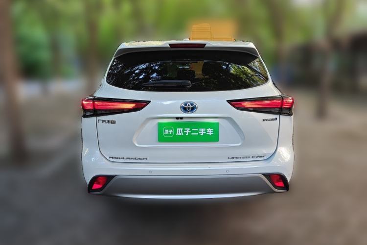 Used Toyota Highlander 2022 Dual-Engine 2.5L Four-Wheel Drive Supreme Edition 7-Seater Rear
