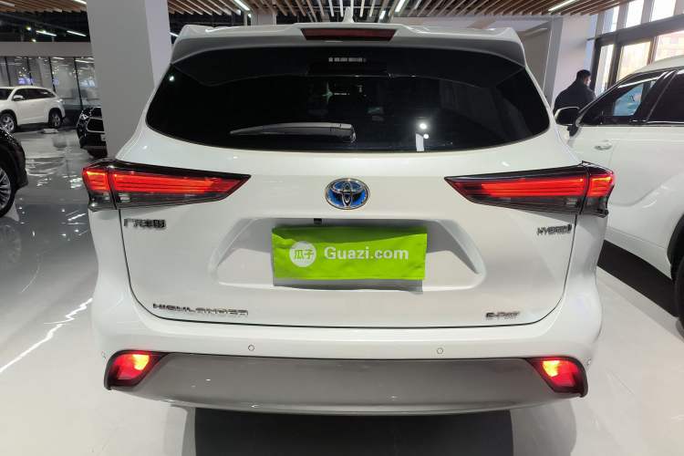 Used Toyota Highlander 2022 Dual-Engine 2.5L Four-Wheel Drive Prestige Version 7 Seats Rear