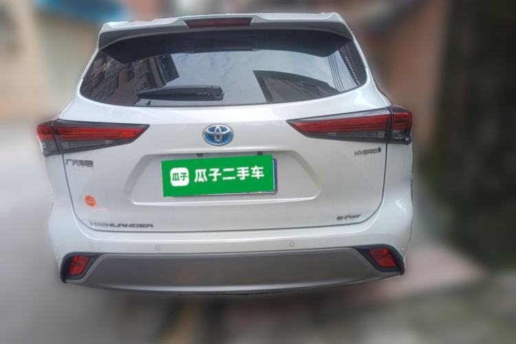 Used Toyota Highlander 2022 Dual-Engine 2.5L Four-Wheel Drive Prestige Version 7 Seats Rear