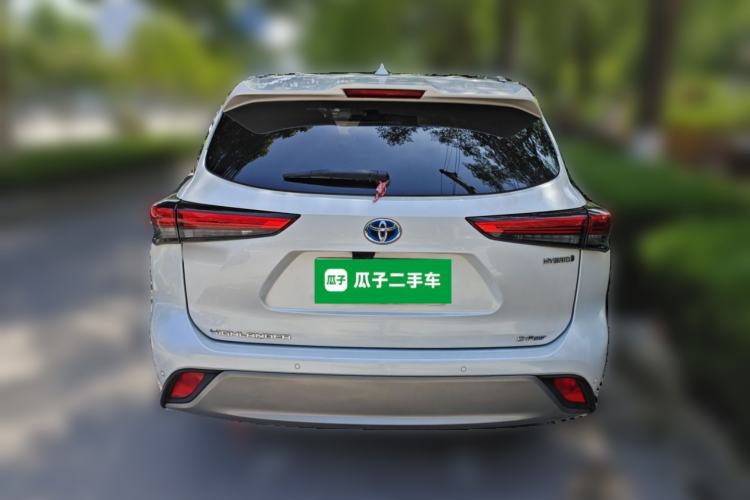 Used Toyota Highlander 2022 Dual-Engine 2.5L Four-Wheel Drive Prestige Version 7 Seats Rear