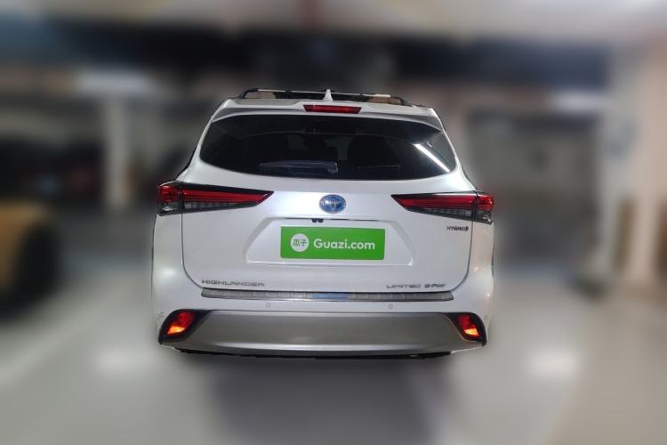 Used Toyota Highlander 2022 Dual-Engine 2.5L Four-Wheel Drive Supreme Edition 7-Seater Rear