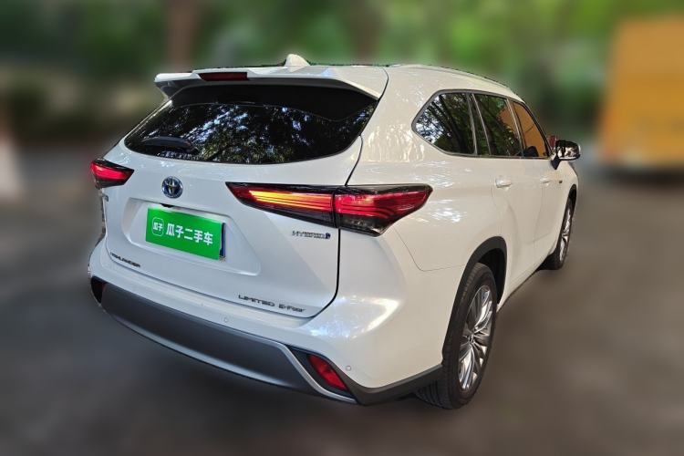 Used Toyota Highlander 2022 Dual-Engine 2.5L Four-Wheel Drive Supreme Edition 7-Seater Rear Right 45 Deg