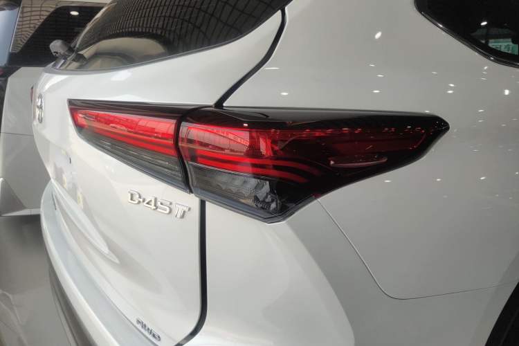 Used Toyota Highlander 2022 380T 4x4 Luxury Edition 7 Seats Right Rear Taillight