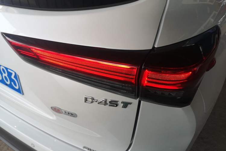 Used Toyota Highlander 2022 380T Four-Wheel Drive Prestige Edition 7-Seater Right Rear Taillight