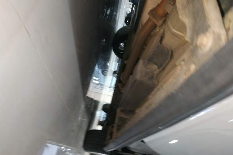 Used Toyota Highlander 2022 Dual-Engine 2.5L Four-Wheel Drive Prestige Version 7 Seats Right Side Sill