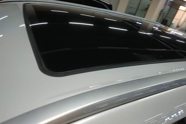 Used Toyota Highlander 2022 Dual-Engine 2.5L Four-Wheel Drive Prestige Version 7 Seats Roof