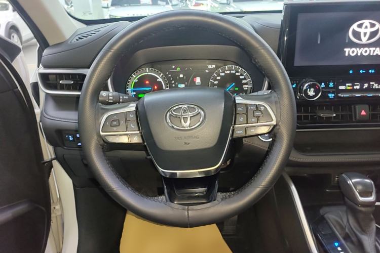 Used Toyota Highlander 2022 Dual-Engine 2.5L Four-Wheel Drive Prestige Version 7 Seats Steering Wheel
