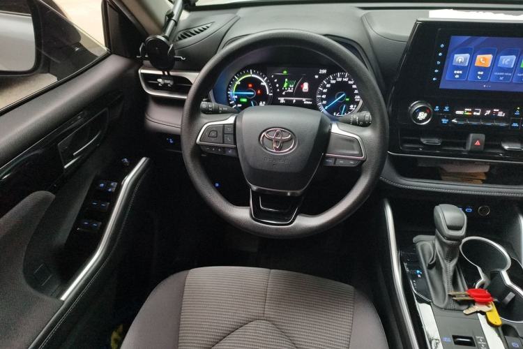 Used Toyota Highlander 2022 Dual-Engine 2.5L Two-Wheel Drive Elite Edition 7-Seater Steering Wheel