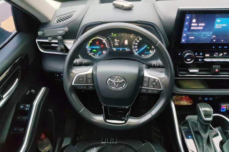 Used Toyota Highlander 2022 Dual-Engine 2.5L Four-Wheel Drive Prestige Version 7 Seats Steering Wheel