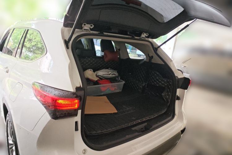 Used Toyota Highlander 2022 380T 4x4 Luxury Edition 7 Seats Trunk