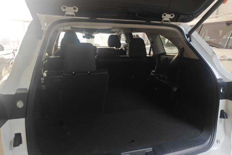 Used Toyota Highlander 2022 Dual-Engine 2.5L Four-Wheel Drive Prestige Version 7 Seats Trunk