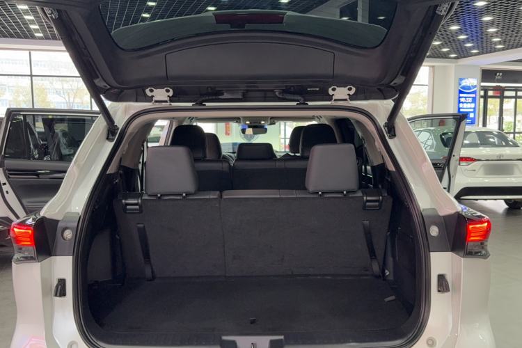 Used Toyota Highlander 2022 Dual-Engine 2.5L Four-Wheel Drive Prestige Version 7 Seats Trunk