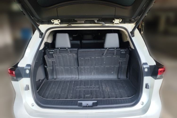 Used Toyota Highlander 2022 Dual-Engine 2.5L Four-Wheel Drive Prestige Version 7 Seats Trunk