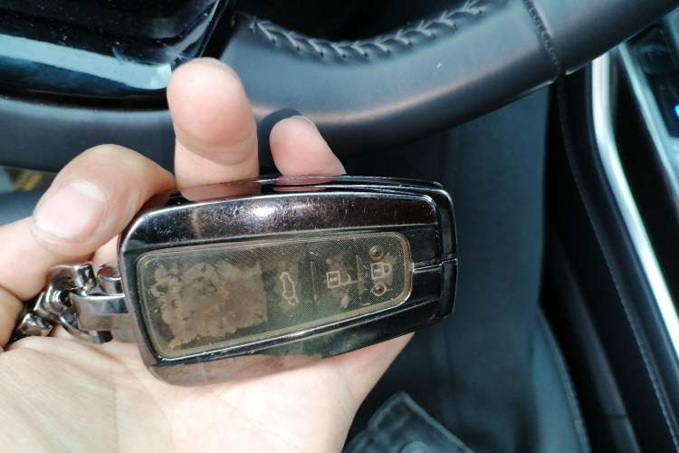Used Toyota Highlander 2022 Dual-Engine 2.5L Four-Wheel Drive Supreme Edition 7-Seater Vehicle Key