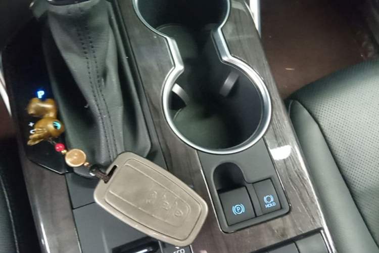 Used Toyota Highlander 2022 Dual-Engine 2.5L Four-Wheel Drive Supreme Edition 7-Seater Vehicle Key