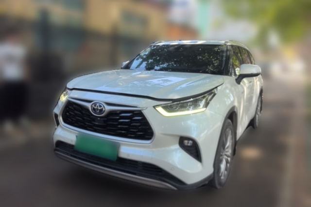 Ojetý Toyota Highlander 2022 Dual-Engine 2.5L Four-Wheel Drive Prestige Version 7 Seats