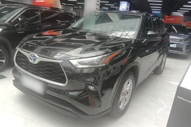 Used Toyota Highlander 2023 2.5L Smart Electric Hybrid Dual-Engine 4x4 Elite Edition 7 Seats