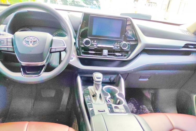 Used Toyota Highlander 2023 2.5L Smart Electric Hybrid Dual-Drive Elite Version 7 Seats Center Console